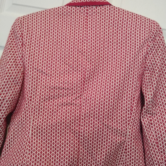 Apt. 9 Red Blazer size 6p - Picture 3 of 4